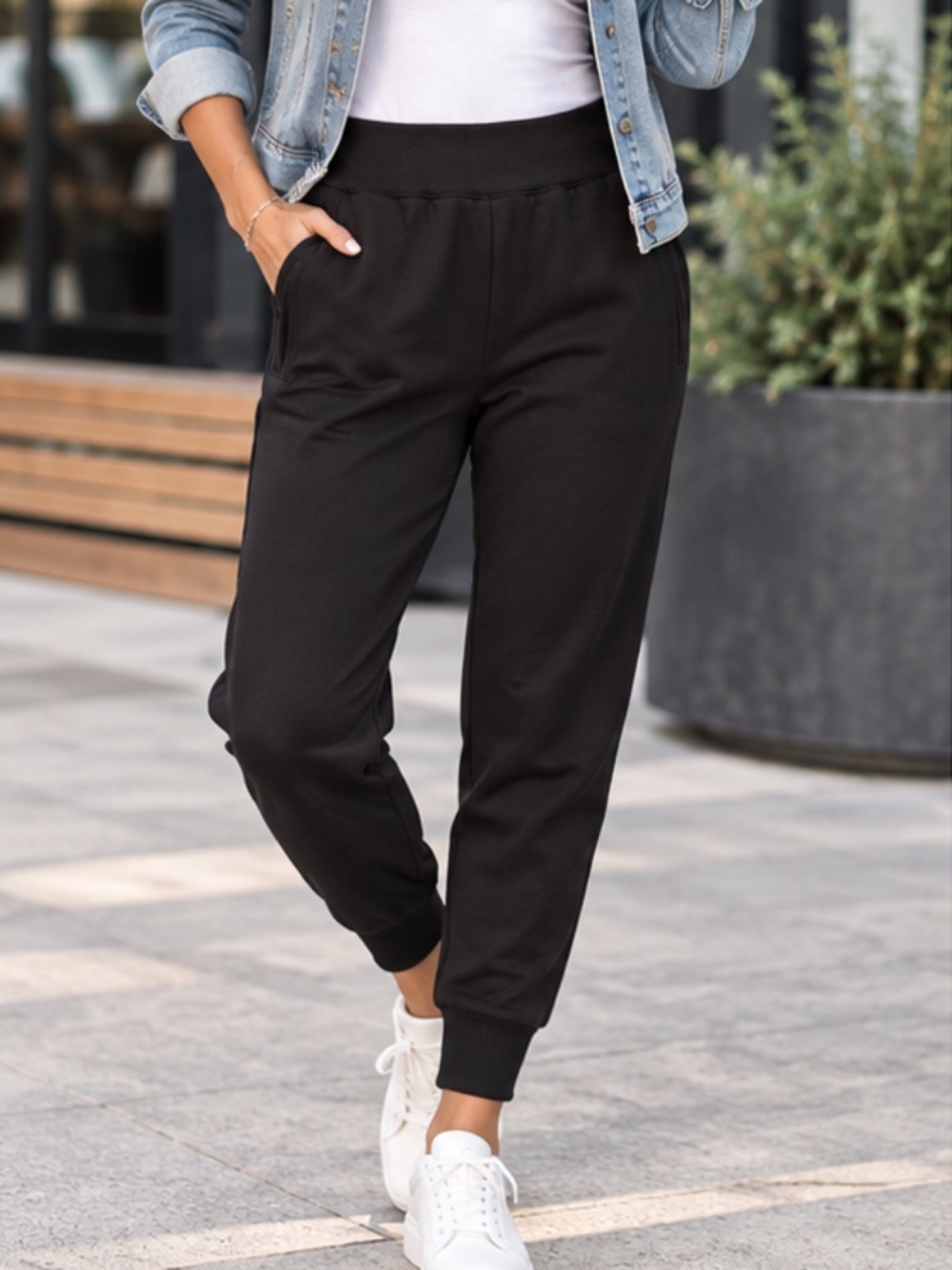 G by Giuliana Black Label - Black Ponte Knit Jogger Pants Size S NWOT